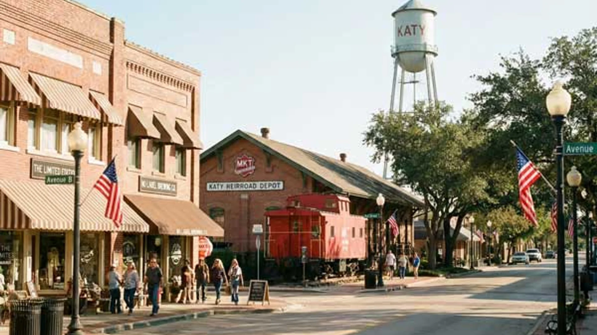 Automatic gate installation team near Katy Mills Mall and historic downtown Katy in Katy, TX