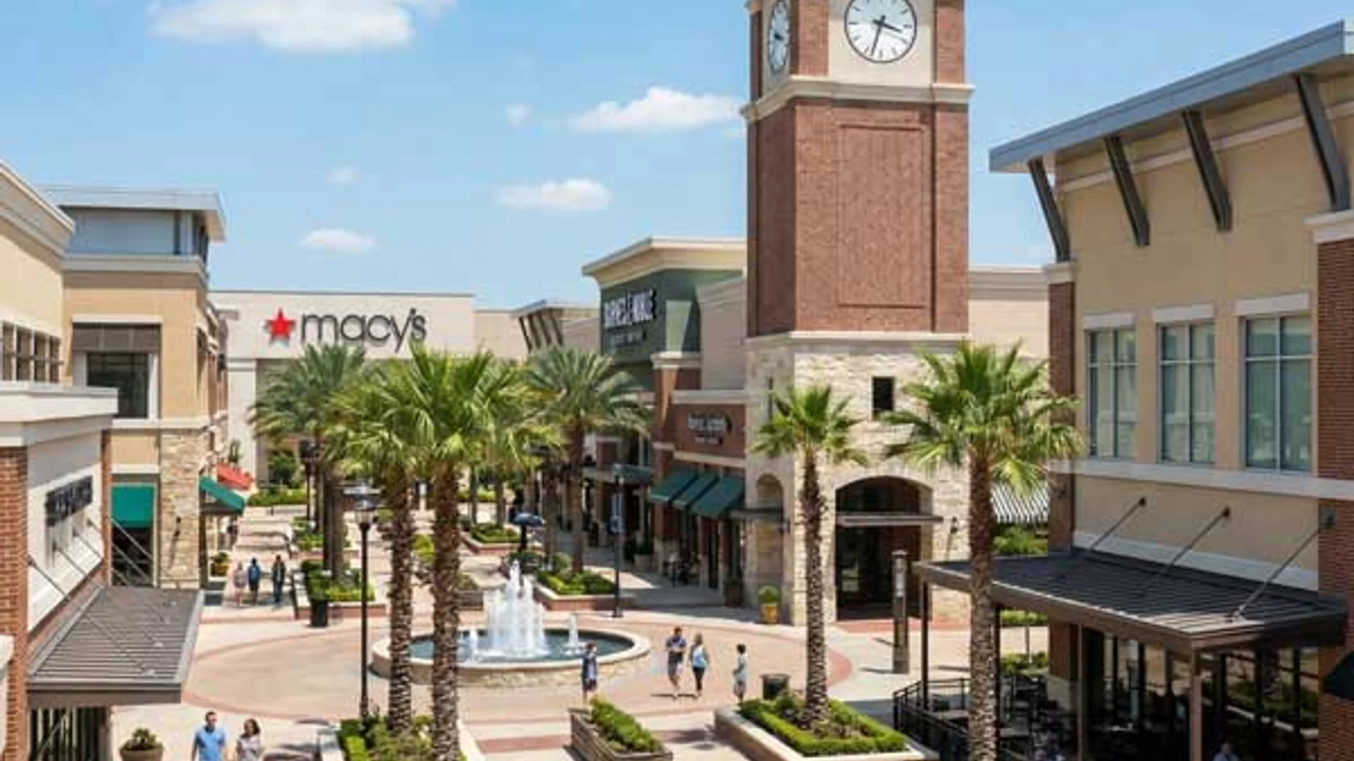 Automatic gate installation team near Pearland Town Center in Pearland, TX